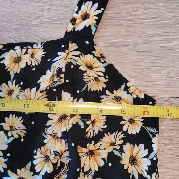 Wild Fable Floral Cropped Jumpsuit L Pockets Boho Cottagecore Country Girl - Picture 10 of 14